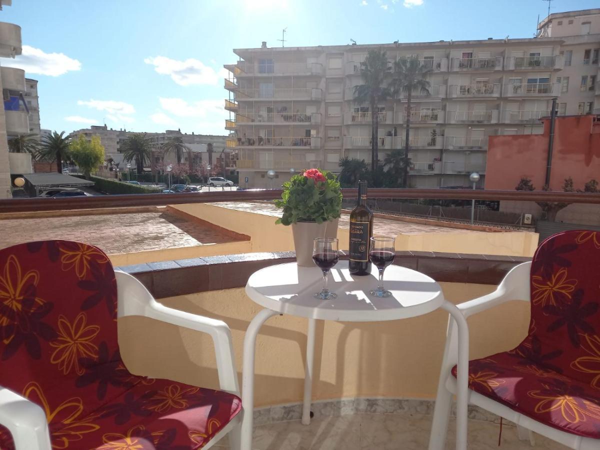 La Pineda Beach Studio Near Port Aventura Apartment Bagian luar foto